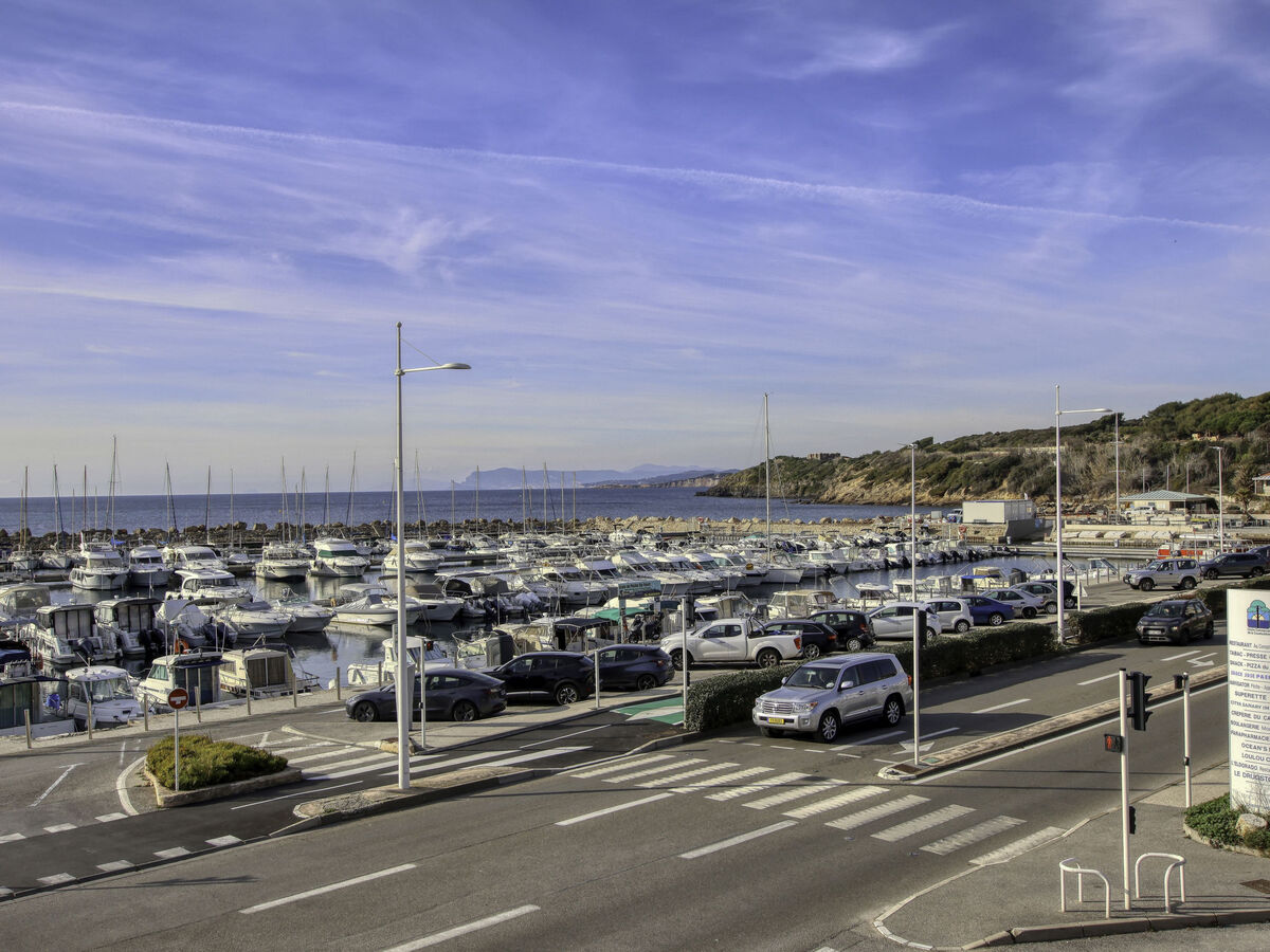 Appartement Les Rivages de Coudoulière, vue mer, 50 m de la plage - Photo 31