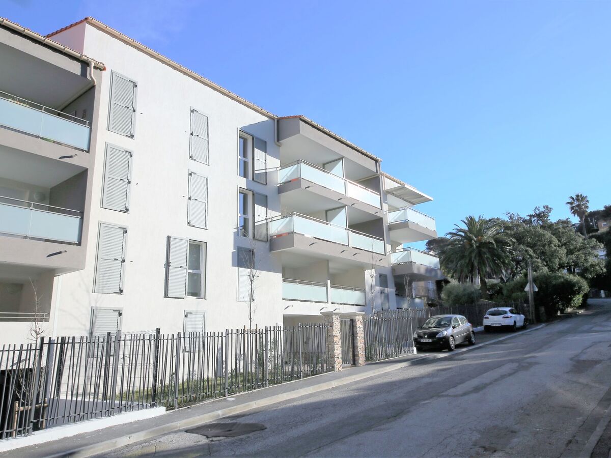 79 Bay : Appartement 2 ch, terrasse 9 m² à Cavalaire - Photo 14