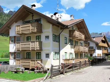 Appartement Maura à Pozza di Fassa, 750 m des pistes