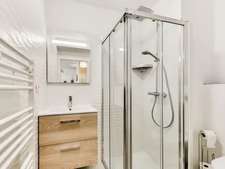 Appartement vue mer à 50 m de la plage, piscine chauffée : photo 4