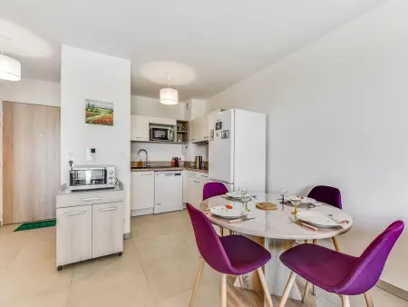 Appartement vue mer à 50 m de la plage, piscine chauffée : photo 9