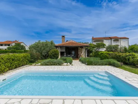 Maison Ema avec piscine privée à Nova Vas : photo 19