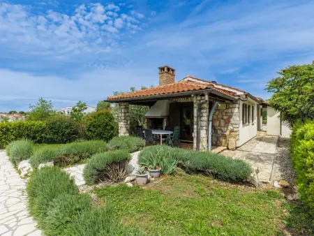 Maison Ema avec piscine privée à Nova Vas : photo 21