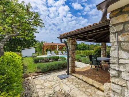 Maison Ema avec piscine privée à Nova Vas : photo 26