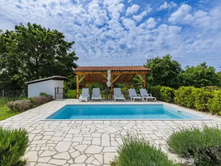 Maison Ema avec piscine privée à Nova Vas : photo 30