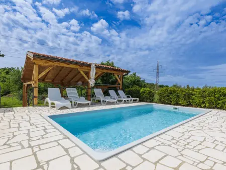 Maison Ema avec piscine privée à Nova Vas : photo 32