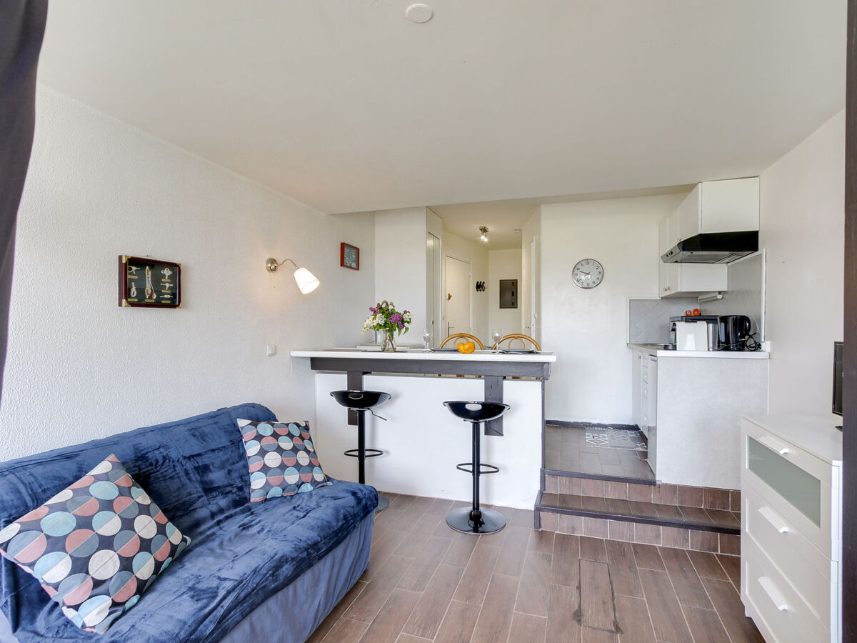 Studio vue mer avec balcon, résidence Les Marinas Deauville - Photo 6