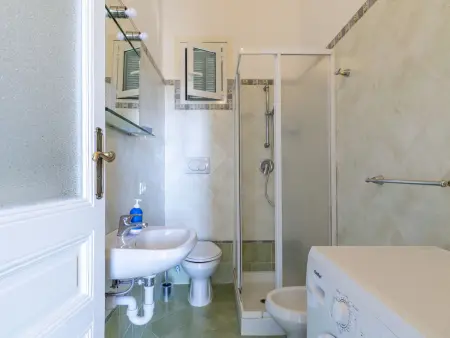 Casa Nives, appartement 3 pièces à Imperia : photo 18