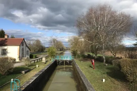 Villa Piscine Bourgogne 10 pers, Manoir à Charrin près de la Loire avec Piscine - Photo 38
