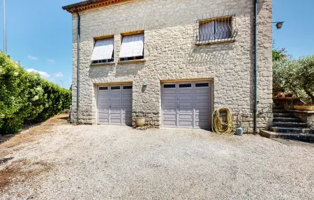 Appartement provençal 72 m² à Caromb, 2500 m² de parc : photo 9