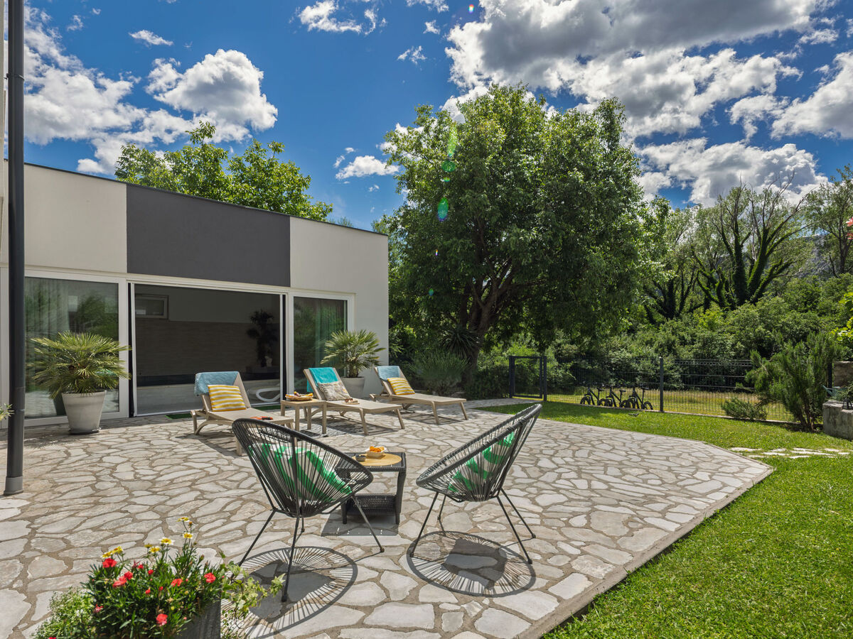 Manea - Maison 4 chambres avec piscine chauffée à Crikvenica - Photo 9
