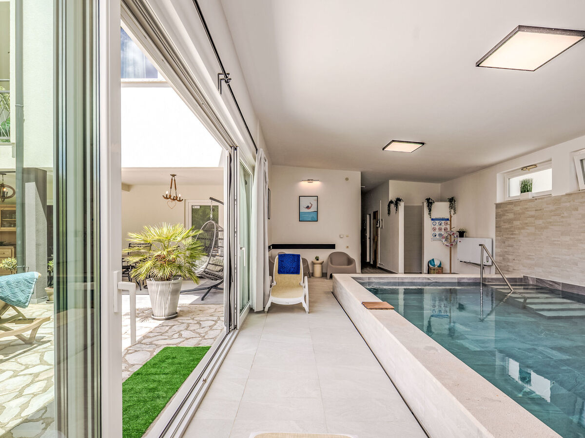 Manea - Maison 4 chambres avec piscine chauffée à Crikvenica - Photo 13