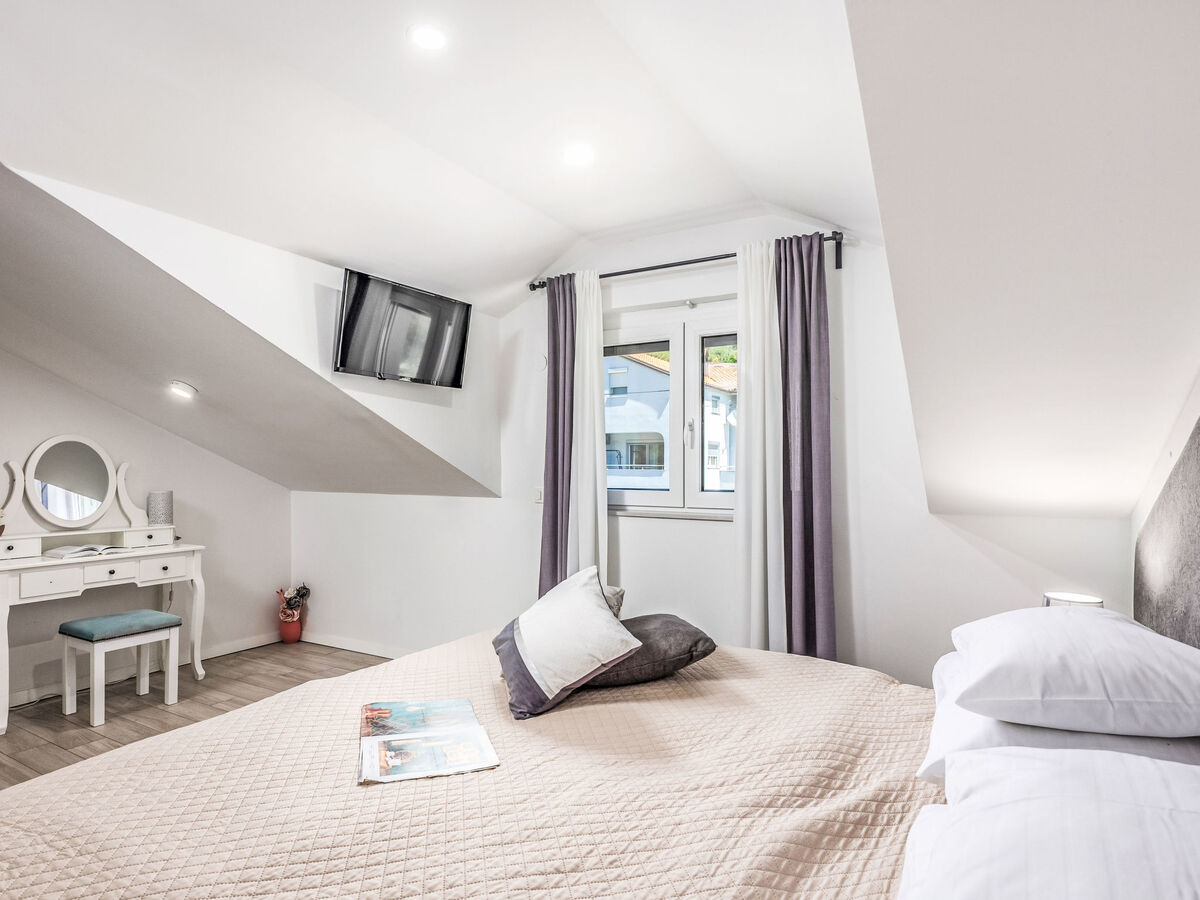 Manea - Maison 4 chambres avec piscine chauffée à Crikvenica - Photo 34