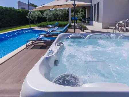 Grande, Villa 8 personnes à Poreč Tar - Photo 1