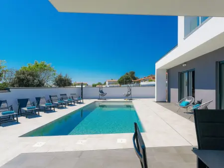 Villa Ella Premantura, piscine privée et vue sur la mer : photo 41
