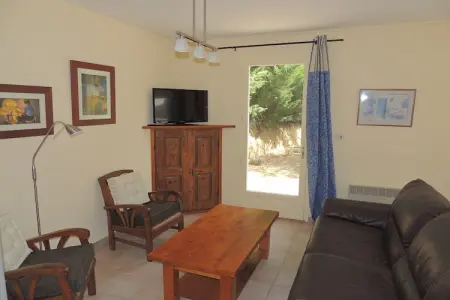 La Queue du Loup – Maison avec piscine privée à Buisson : photo 31