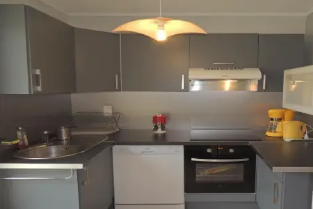 La Queue du Loup – Maison avec piscine privée à Buisson : photo 32