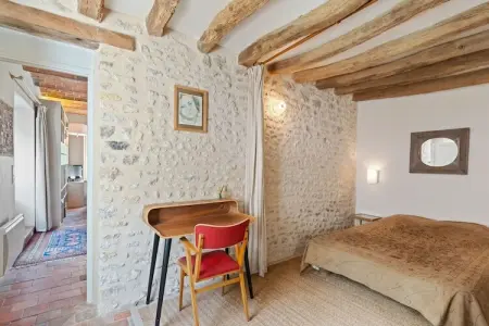 Ferme traditionnelle avec piscine chauffée, Yèvre-la-Ville : photo 5