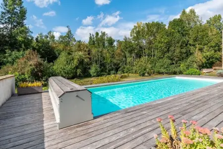 Ferme traditionnelle avec piscine chauffée, Yèvre-la-Ville : photo 7
