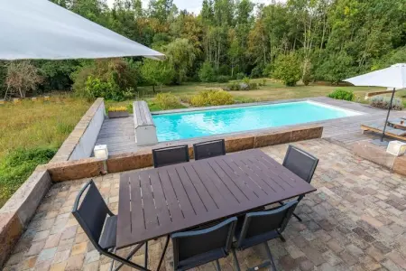 Ferme traditionnelle avec piscine chauffée, Yèvre-la-Ville : photo 9