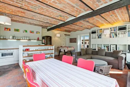 Ferme traditionnelle avec piscine chauffée, Yèvre-la-Ville : photo 11
