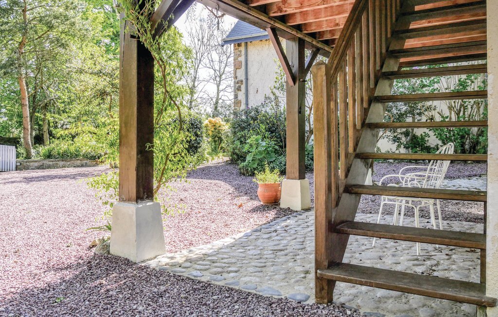 Appartement avec terrasse à Vasteville, jardin fleuri - Photo 10