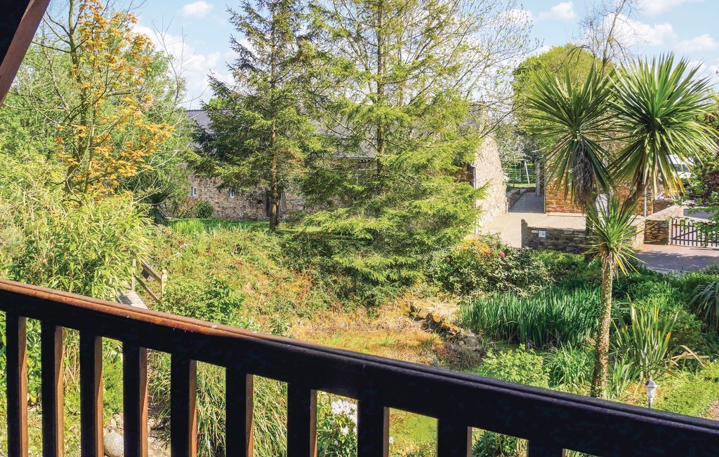 Appartement avec terrasse à Vasteville, jardin fleuri - Photo 14
