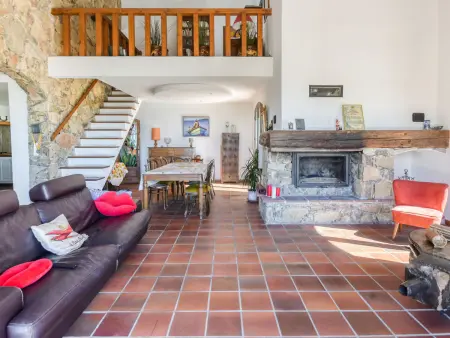 Location villa à Sollies Ville, Les Baux Rouges