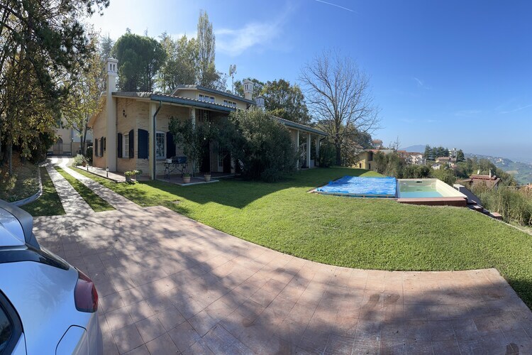 Villa Conforto à Gemmano : 10 pers, piscine chauffée - Photo 1