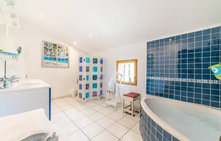 Ancienne bergerie avec piscine privée à Pardailhan : photo 39