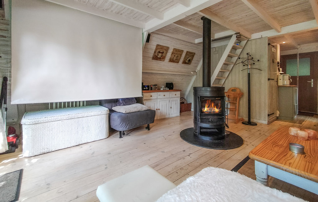 Maison 60 m² dans parc de vacances avec poêle à bois - Photo 5
