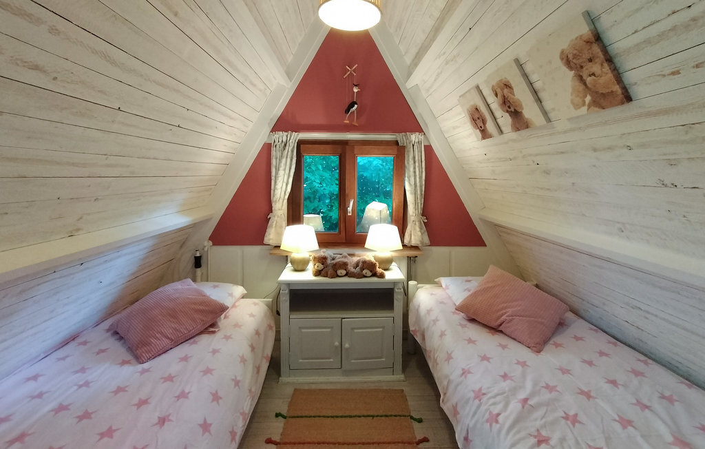 Maison 60 m² dans parc de vacances avec poêle à bois - Photo 11