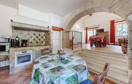 Maison pierre avec piscine privée à Bollène : photo 6
