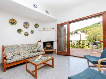 Maison Hector avec piscine près de la plage : photo 3