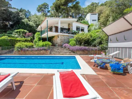 Maison Hector avec piscine près de la plage : photo 15