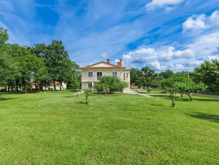 Location appartement à Rovinj, Macini