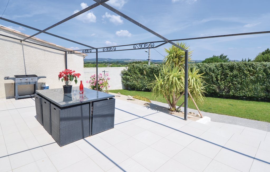 Maison 4 chambres avec piscine privée à Sernhac - Photo 3