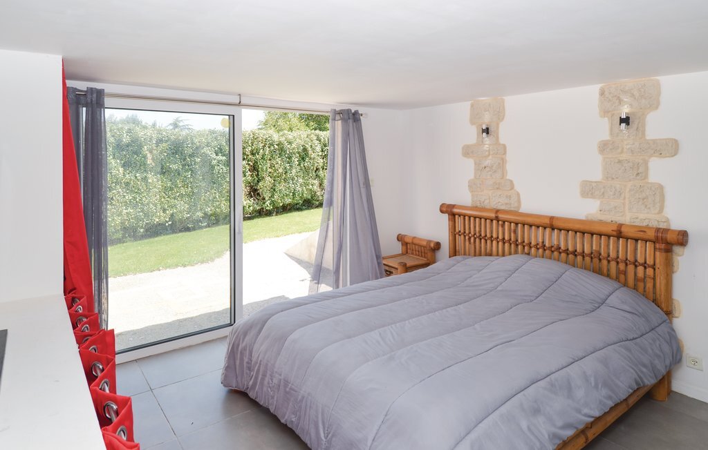 Maison 4 chambres avec piscine privée à Sernhac - Photo 4