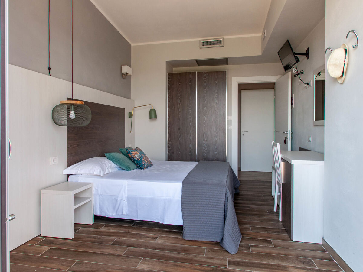 Villa Futura à Todi : 6 chambres, piscine, 16 personnes - Photo 25
