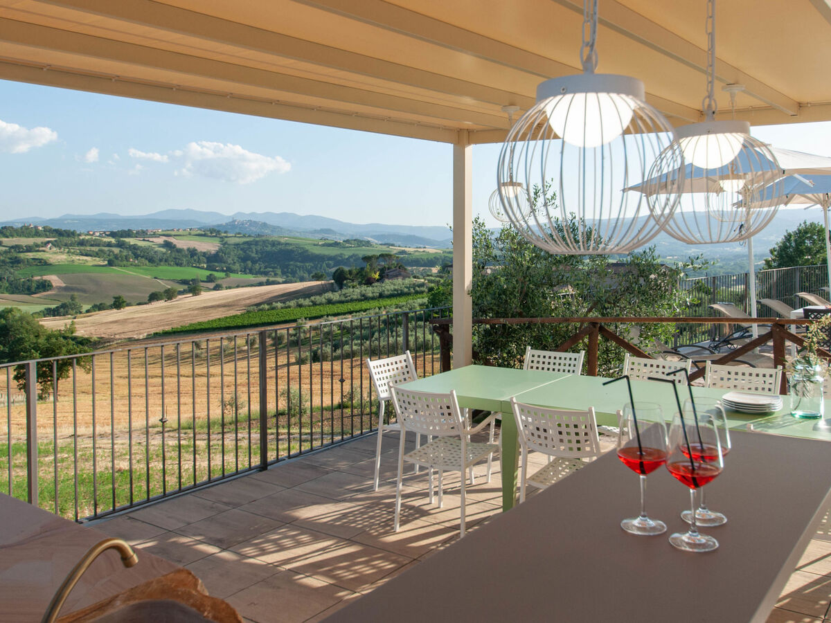 Villa Futura à Todi : 6 chambres, piscine, 16 personnes - Photo 41