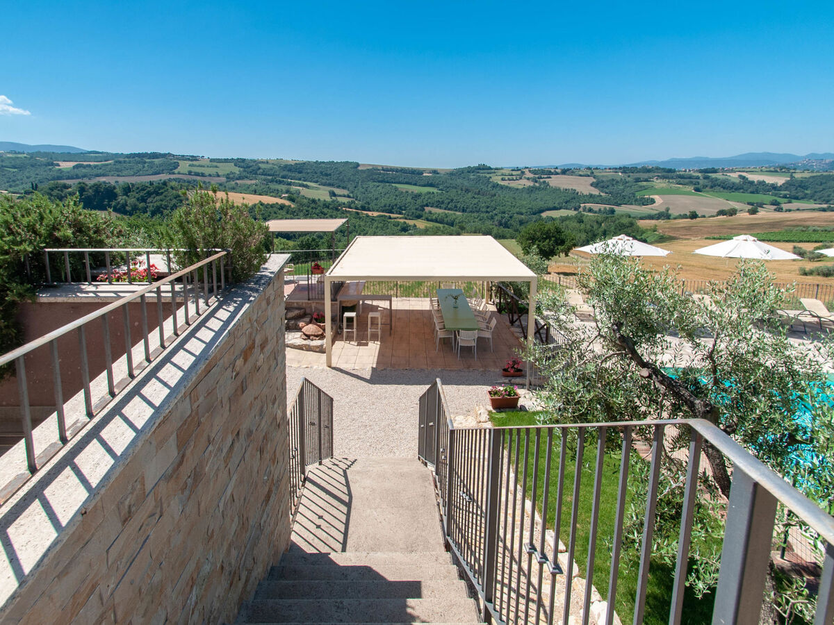 Villa Futura à Todi : 6 chambres, piscine, 16 personnes - Photo 48