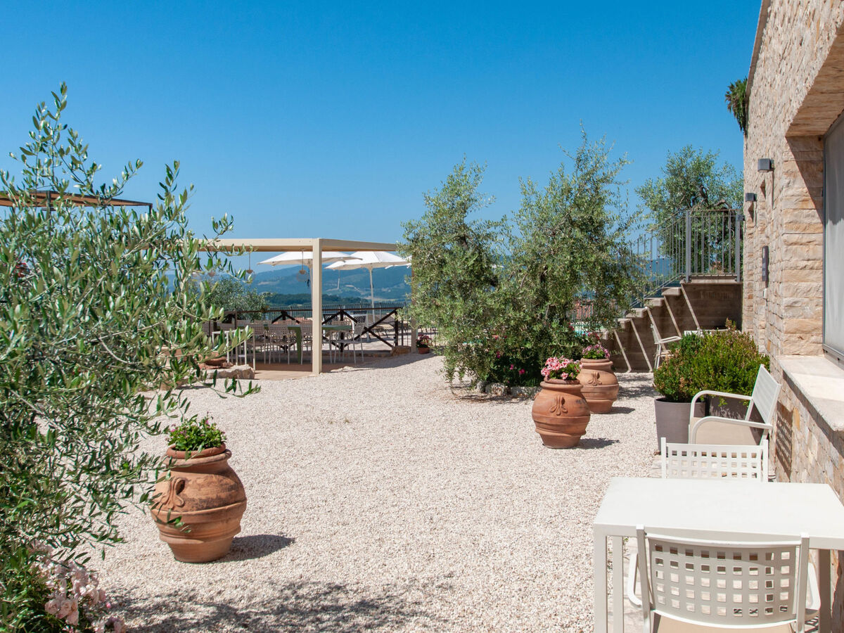 Villa Futura à Todi : 6 chambres, piscine, 16 personnes - Photo 50
