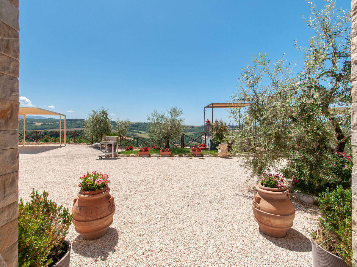 Villa Futura à Todi : 6 chambres, piscine, 16 personnes - Photo 51