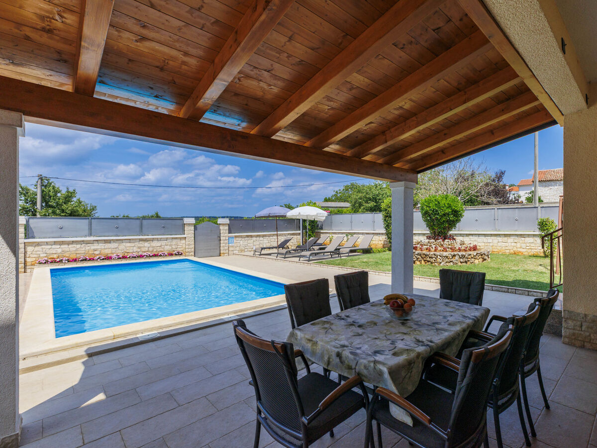 Maison Kristina avec piscine privée à Poreč - Photo 2