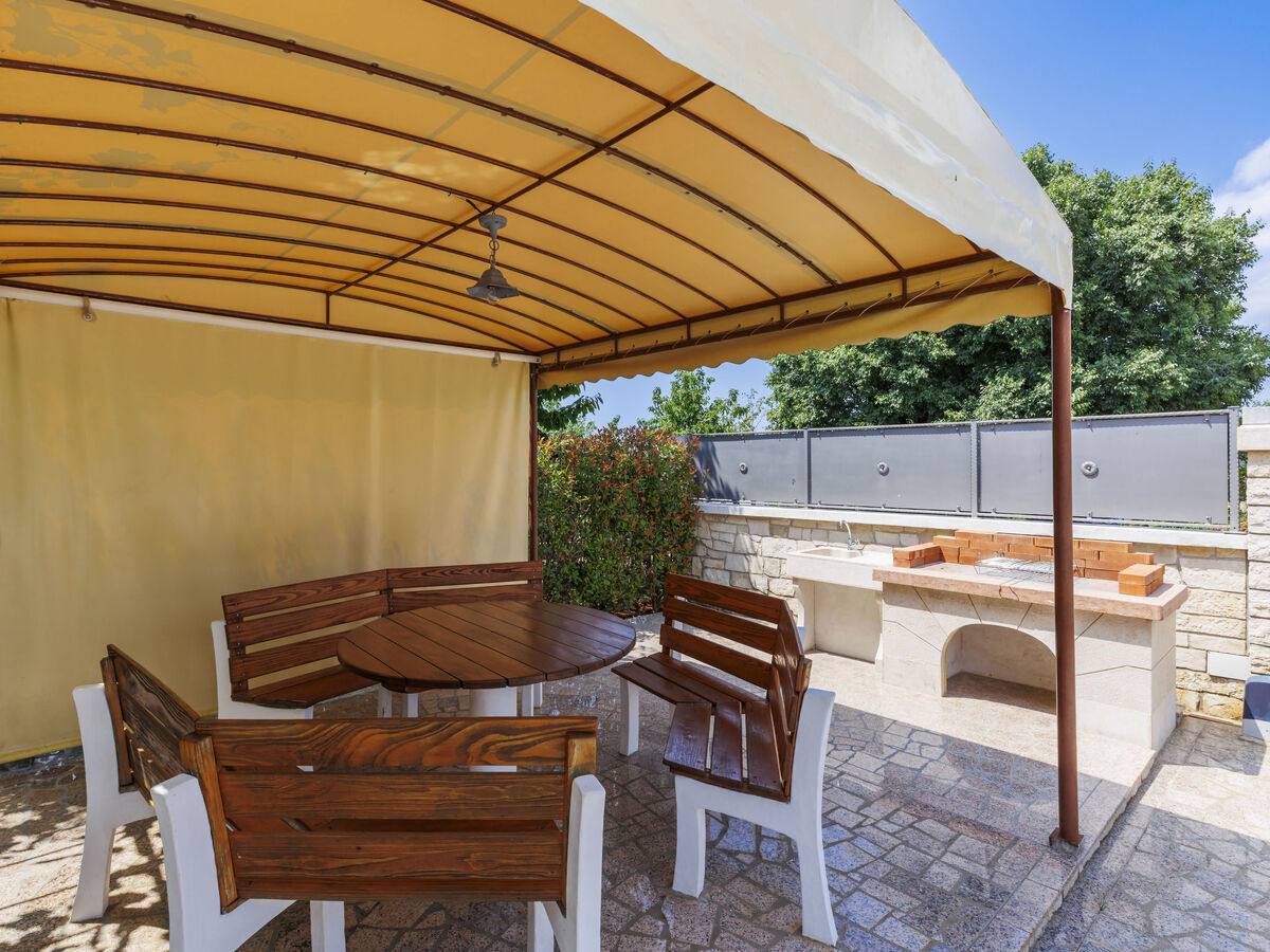 Maison Kristina avec piscine privée à Poreč - Photo 6