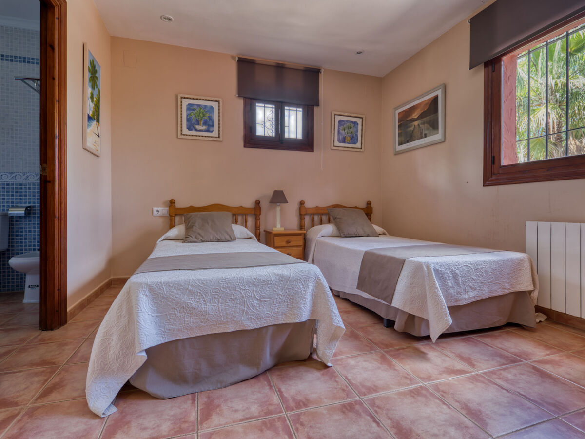 Villa Adelfa – 440 m² avec piscine 10×8 m à Jávea - Photo 26