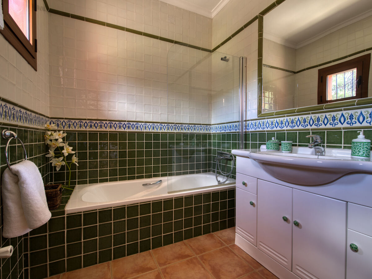 Villa Adelfa – 440 m² avec piscine 10×8 m à Jávea - Photo 27