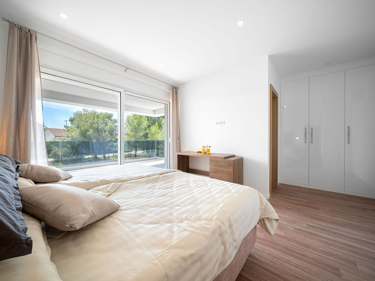 Villa Loreta à Vodice : maison 4 chambres avec piscine privée - Photo 8