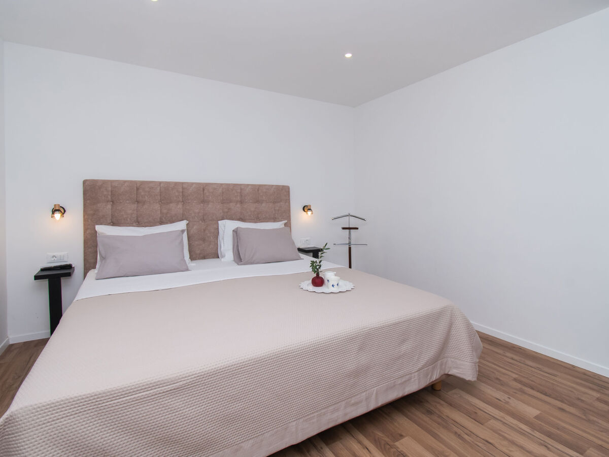 Villa Loreta à Vodice : maison 4 chambres avec piscine privée - Photo 19