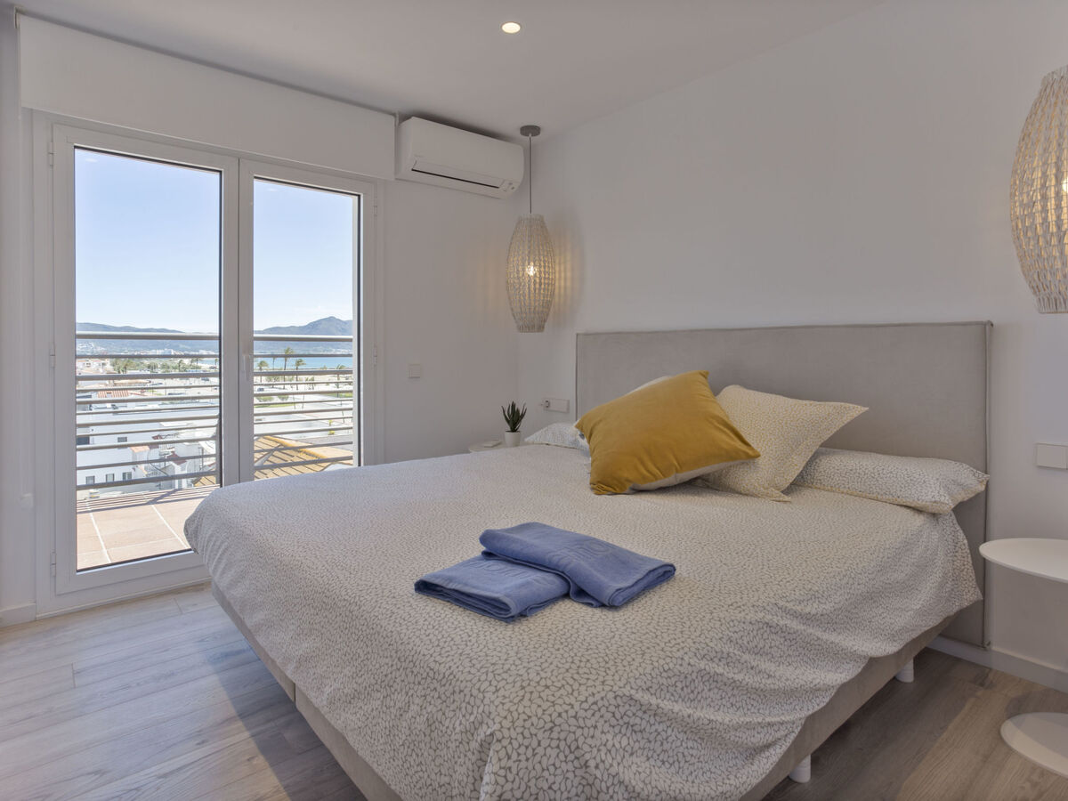 Appartement Bahia 90 m² à 50 m de la mer, Empuriabrava - Photo 4
